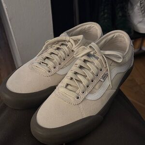 NWOB Tan & White Vans LIKE NEW Sneakers